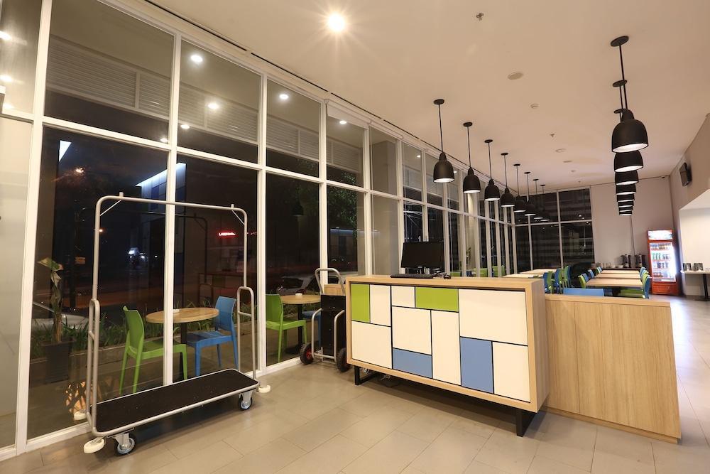 Hotel Citradream Bandung Esterno foto